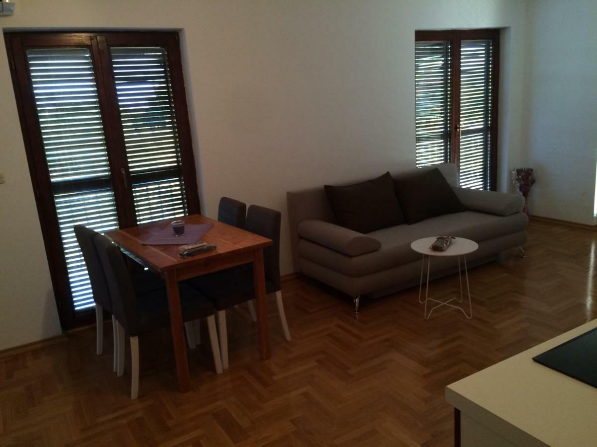 Apartments Antonija Sukošan Extérieur photo